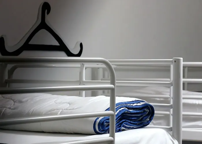 My بيت شباب غيمارايش